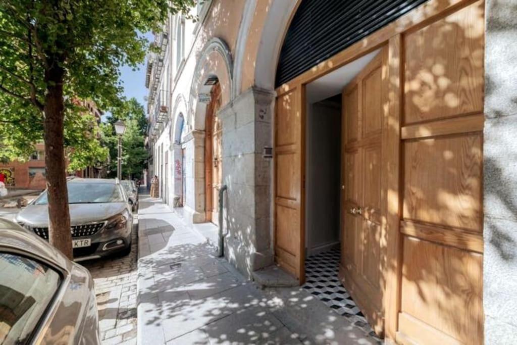 Apartament La Maja Madryt Zewnętrze zdjęcie